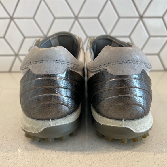Ecco Women’s Golf Shoes SIZE 7 - Picture 6 of 11